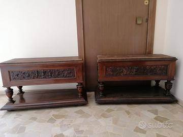 Coppia di fioriere in legno