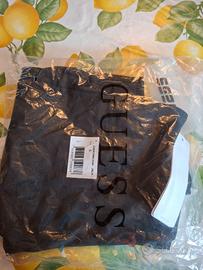 Fuseaux  donna Guess