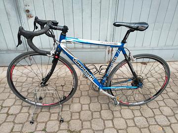 bicicletta corsa Guerciotti bici alluminio carbon
