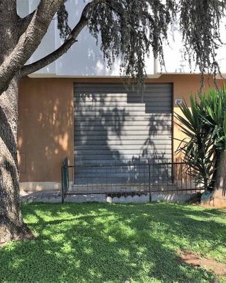 Immobile di 129 m² con 2 locali a Latina