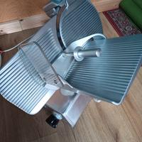 affettatrice 35 cm diametro 400 volt