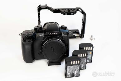Panasonic Lumix Gh5 con Vlog + Viltrox EF-M2II