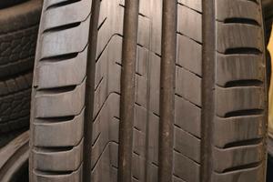 4 gomme seminuove Pirelli 205/55/16