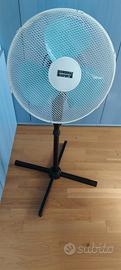 Ventilatore a piantana 
