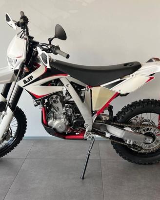 Ajp PR5 250 ENDURO