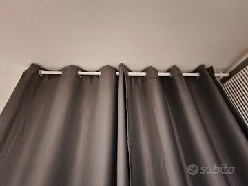 Tenda oscurante con anelli 