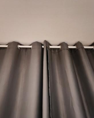 Tenda oscurante con anelli 