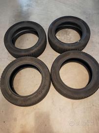 4 GOMME 215/60 R 17 NEXEN