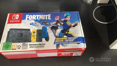 Nintendo Switch Limited Edition Fortnite