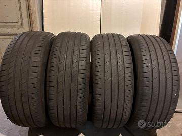 Gomme Nexen 225/55 R18 SU2 Estive come Nuove