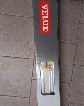 Tenda a rullo Velux oscurante