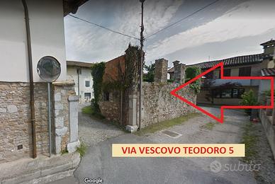 Rustico da riattare in centro storico
