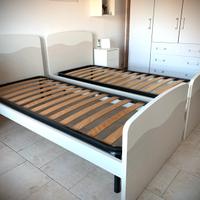 Letto, rete, struttura lettino in legno cameretta