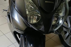 Honda VFR 800 v-tech