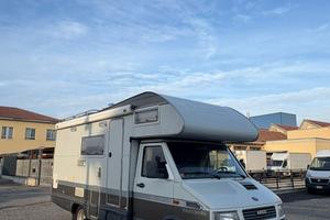 camper mansardato iveco daily 35-10