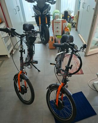  2 biciclette elettriche 20" pieghevoli