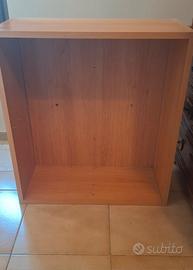 Scaffale a 4 cubi