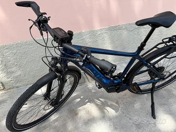 Bici E-bike GIANT Explore E+ 0 Pro GTS