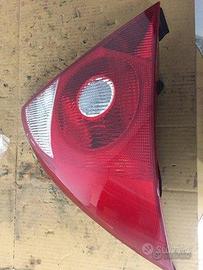 PBL766 Faro Posteriore SX Ford Mondeo 2001/2007
