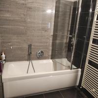 VASCA DA BAGNO DI APPOGGIO COMPLETA DI VETRO DOCIA