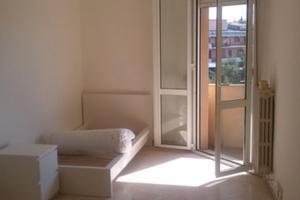 Stanza singola grande Modena zona viali