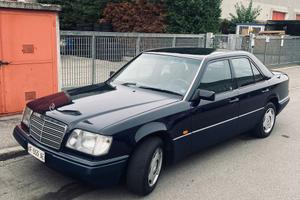 Mercedes E200 1995 in perfette condizioni