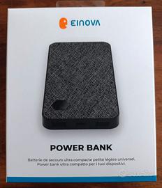 Power bank 10000mah Einova mai usata