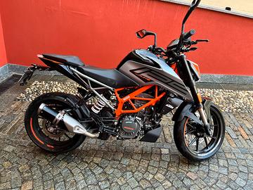 Ktm duke 125