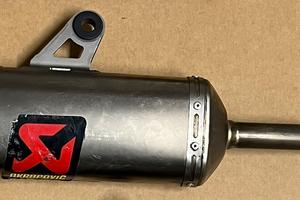 Akrapovic TITANIO/CARBONIO