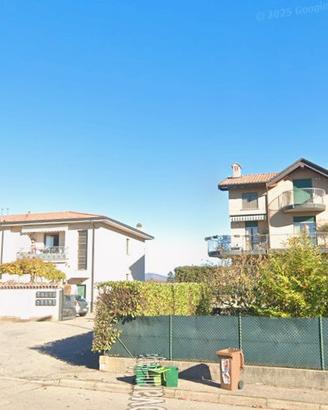Trilocale a Vedano Olona con balcone e cantina