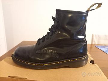 Dr martens 2024 classiche nere