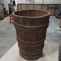 Vaso antico in legno