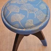 Sgabello per pianoforte decorato "Golden Ginko"