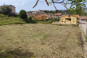 Terreno edificabile 950 mq in Zona B1 - Codrongian