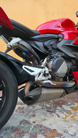Ducati Streetfighter V2 2023 - 9000 km + scarico