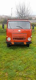 Autocarro OM LEONCINO 