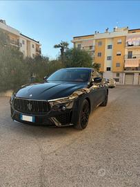 Maserati Levante MHEV 330 CV AWD GT