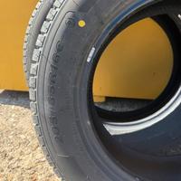 Gomme 4season 205-65R16