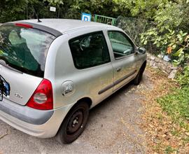 RENAULT Clio 2ª serie - 2004