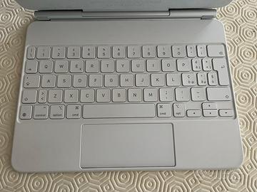 MAGIC KEYBOard APPLE per Ipad