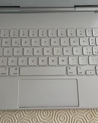 MAGIC KEYBOard APPLE per Ipad