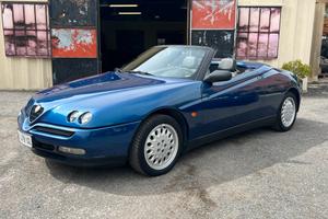 Alfa Romeo Spider 2.0i 16V Twin Spark cat L - CRS 