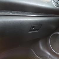 Cassetto portaoggetti MAZDA 6 del 2010