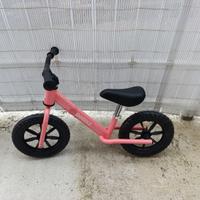 Bicicletta senza pedali