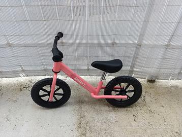 Bicicletta senza pedali