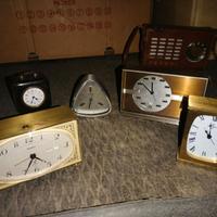 Varie sveglie Svizzere