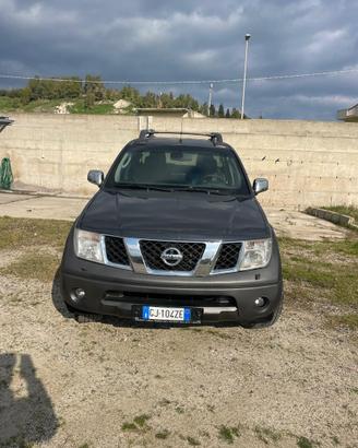Nissan navara