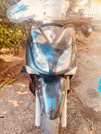 Yamaha scooter XCity 250