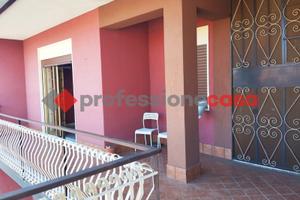 Pressi Chiesa Madre -6 vani ampio e luminoso