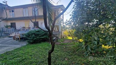 Appartamento di 120 m² con più di 5 locali a Pigli